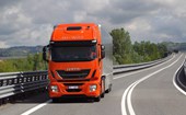 SStralis Hi-Way܇